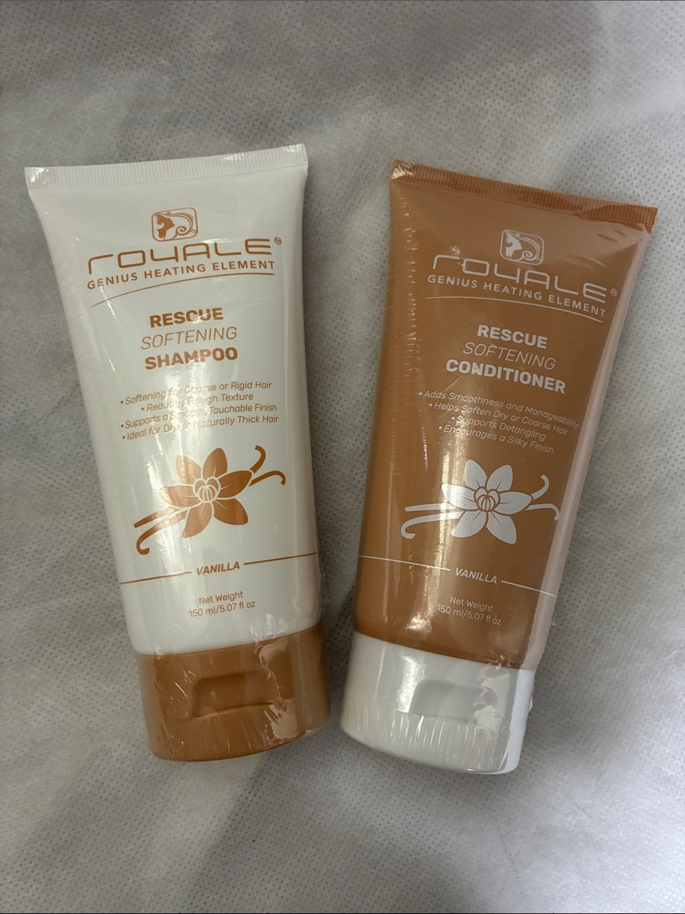 Rescue Softening Shampoo & Conditioner Set - Vanilla - White & Tan